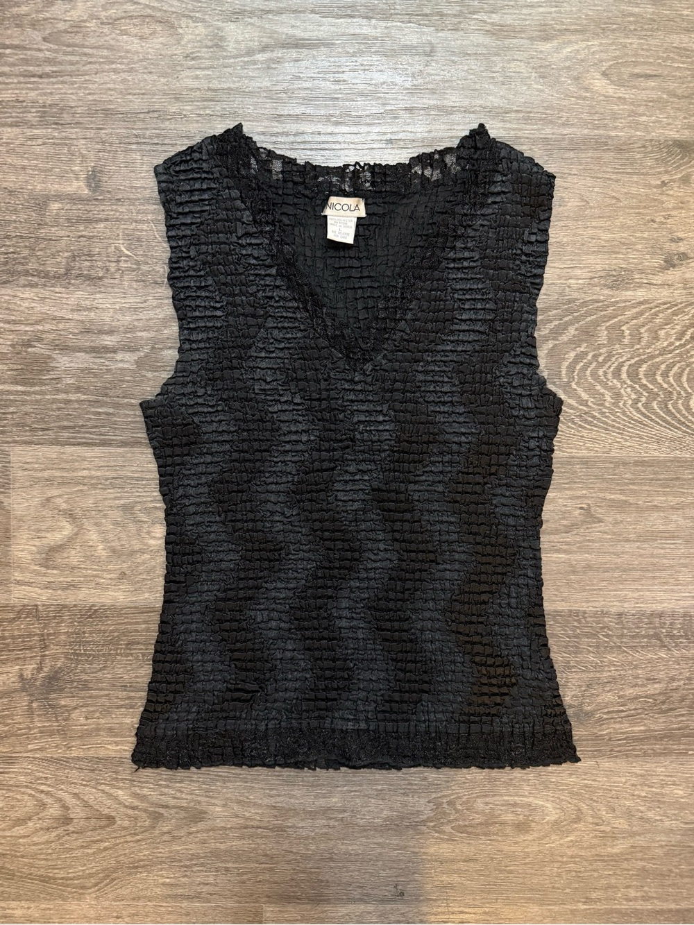 NICOLA Black Textured V-Neck Sleeveless Knit Shell